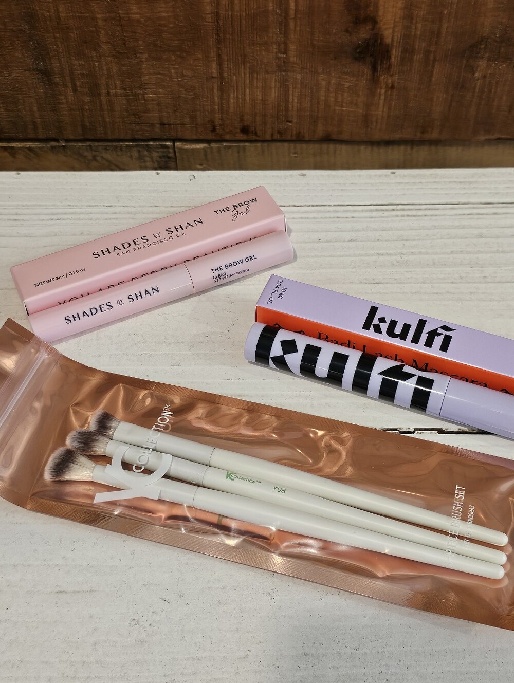 Eye Bundle - Brow Gel, Mascara and 3 Eye Shadow Brushes